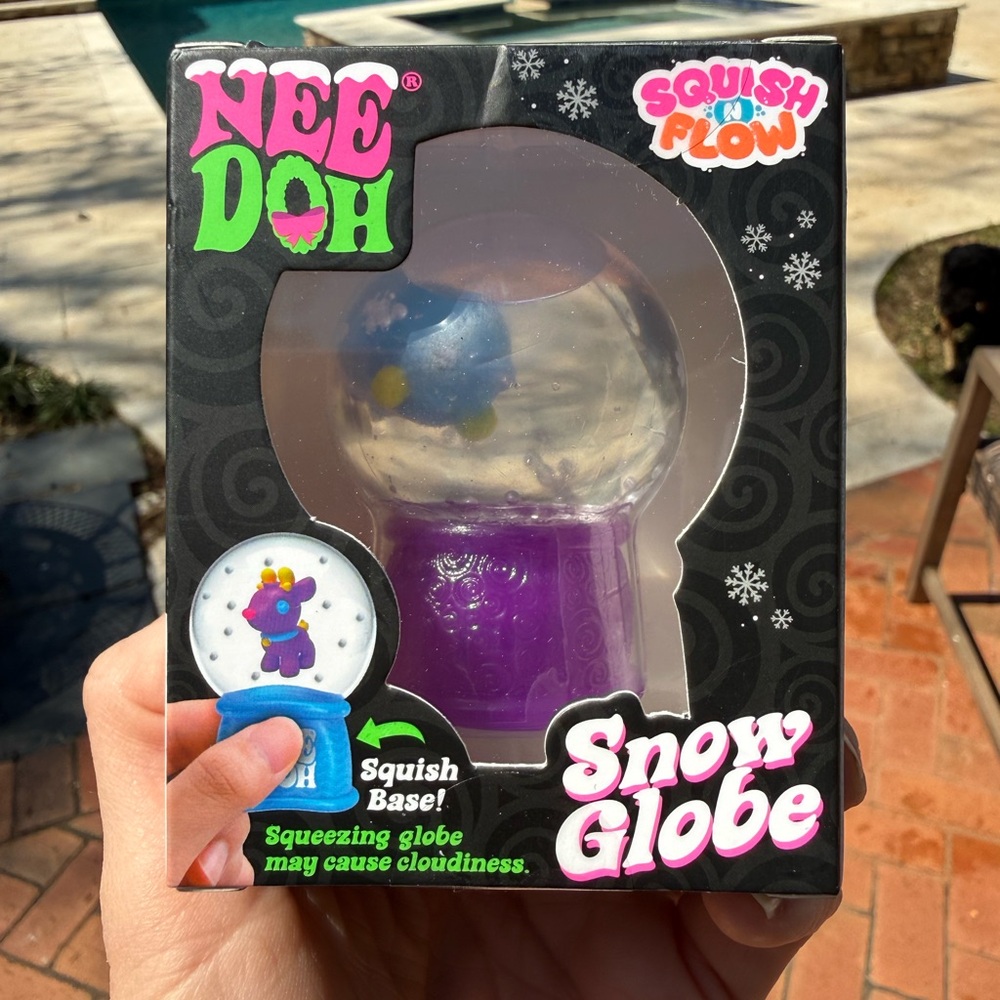 Needoh Snow Globe Sqish and Flow Toy - Purple Penny the Penguin. TikTok fav!